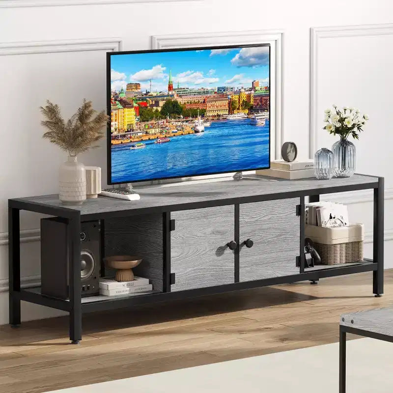 Meuble TV industriel pour téléviseurs jusqu'à 75 pouces, meuble de divertissement avec portes à ouverture par pression, console de style ferme avec étagères de rangement ouvertes, 167 cm, marron rustique