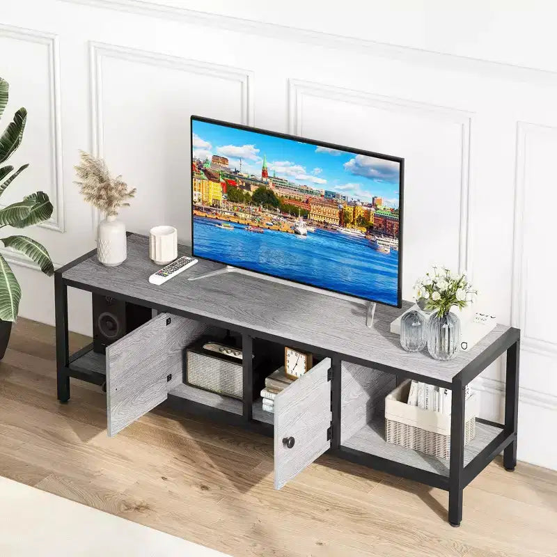 Meuble TV industriel pour téléviseurs jusqu'à 75 pouces, meuble de divertissement avec portes à ouverture par pression, console de style ferme avec étagères de rangement ouvertes, 167 cm, marron rustique