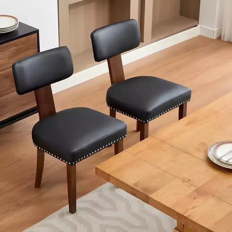 Chaises de salle à manger modernes rembourrées en tissu avec pieds en bois et garniture cloutée