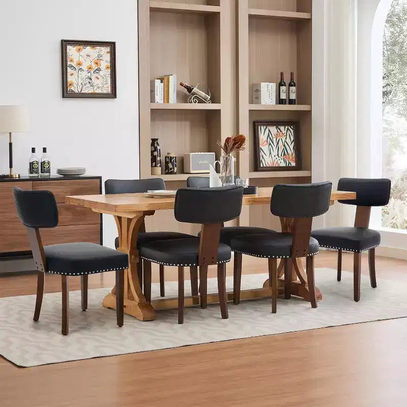 Chaises de salle à manger modernes rembourrées en tissu avec pieds en bois et garniture cloutée