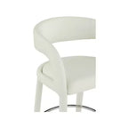 Tabouret de bar crème en similicuir à hauteur de comptoir